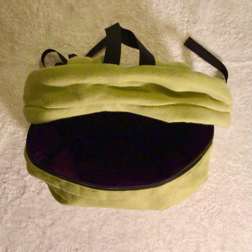 Unisex lime green CHUMS backpack (15 x 18) - Picture 6 of 8